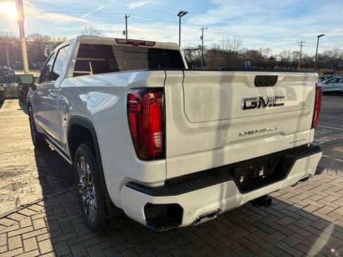 New 2026 GMC Sierra 1500 Denali Ultimate image 8