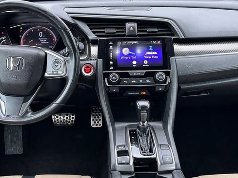 Used 2018 Honda Civic Sport Touring image 15