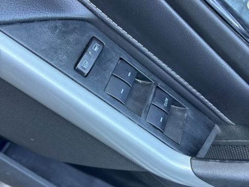 Used 2014 Ford Edge Sport w/ Driver Entry Package image 11