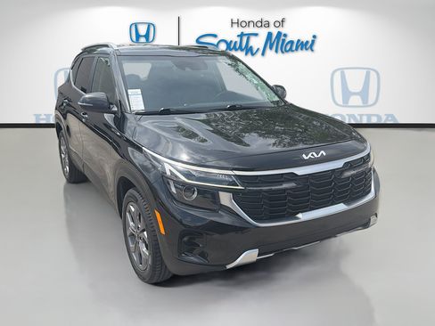 Used 2024 Kia Seltos S FWD image 1
