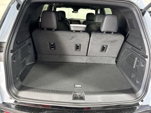 New 2026 Chevrolet Traverse High Country image 27