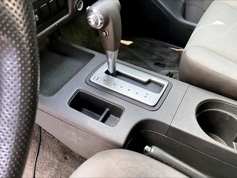 Used 2012 Nissan Xterra X AWD/4WD image 16