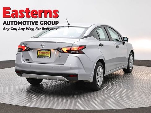 Used 2024 Nissan Versa S w/ Trunk Package FWD image 5