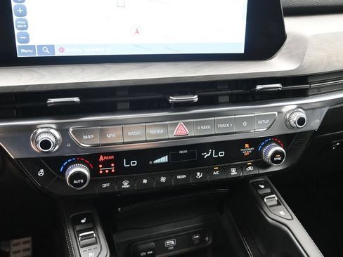 Used 2023 Kia Telluride SX X-Pro AWD/4WD image 17