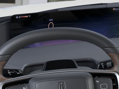 New 2026 Lincoln Navigator Reserve AWD/4WD image 13