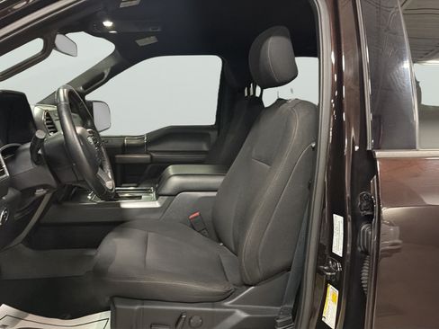 Used 2019 Ford F150 XLT w/ Equipment Group 302A Luxury AWD/4WD image 23