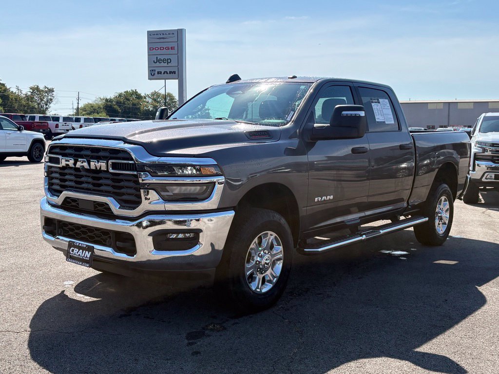 Used 2026 RAM 2500 Big Horn AWD/4WD image 3