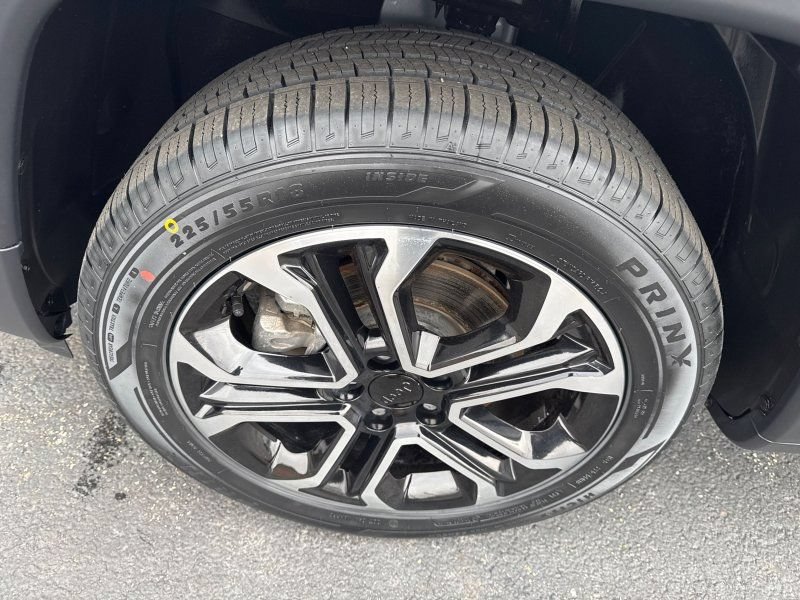 Used 2022 Jeep Compass Limited AWD/4WD image 36