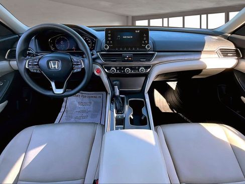 Used 2019 Honda Accord LX image 7