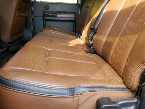 Used 2016 Ford F250 Platinum w/ FX4 Off-Road Package AWD/4WD image 40