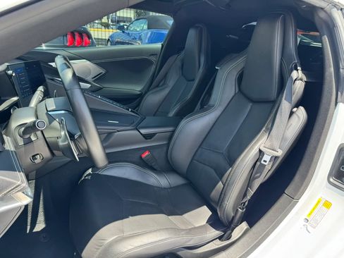 Used 2021 Chevrolet Corvette Stingray Preferred Cpe w/ Engine Appearance Package RWD image 23