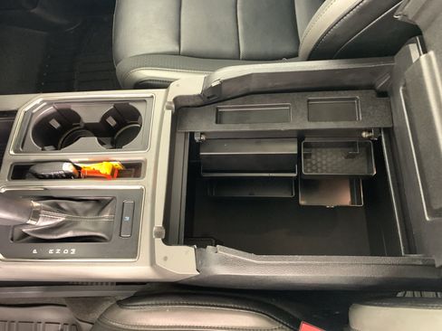 Used 2019 Ford F150 Raptor w/ Equipment Group 802A Luxury AWD/4WD image 27