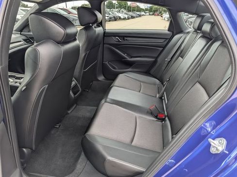 Used 2022 Honda Accord Sport image 26