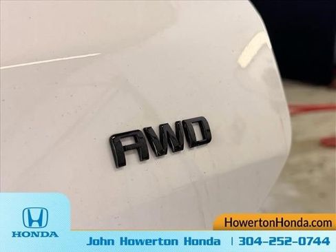 Used 2024 Chevrolet Equinox LS w/ LS Convenience Package image 5