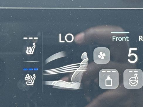 New 2026 Genesis GV80 3.5T e-SC AWD/4WD image 31