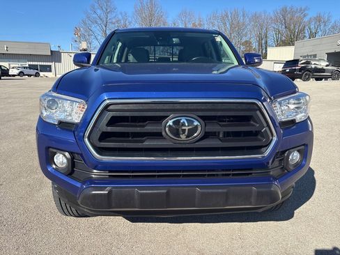 Used 2023 Toyota Tacoma SR5 image 3