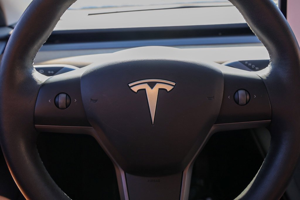 Used 2023 Tesla Model 3 Standard Range RWD image 26