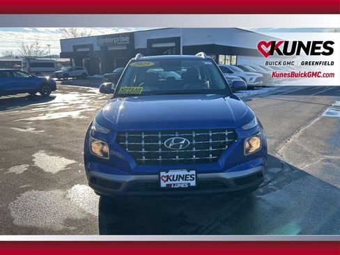 Used 2025 Hyundai Venue SEL image 12