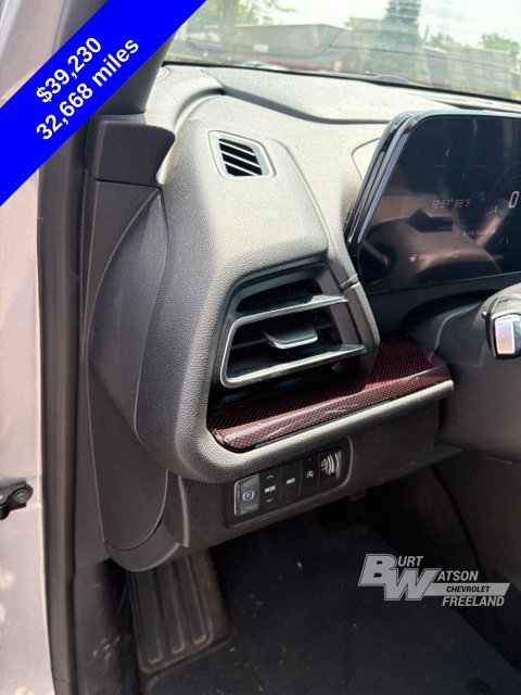 Used 2024 Chevrolet Traverse Z71 w/ Enhanced Driving Package AWD/4WD image 12