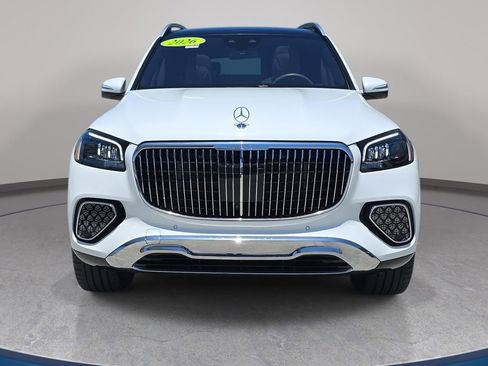 Used 2026 Mercedes-Benz Maybach GLS 600 4MATIC image 3