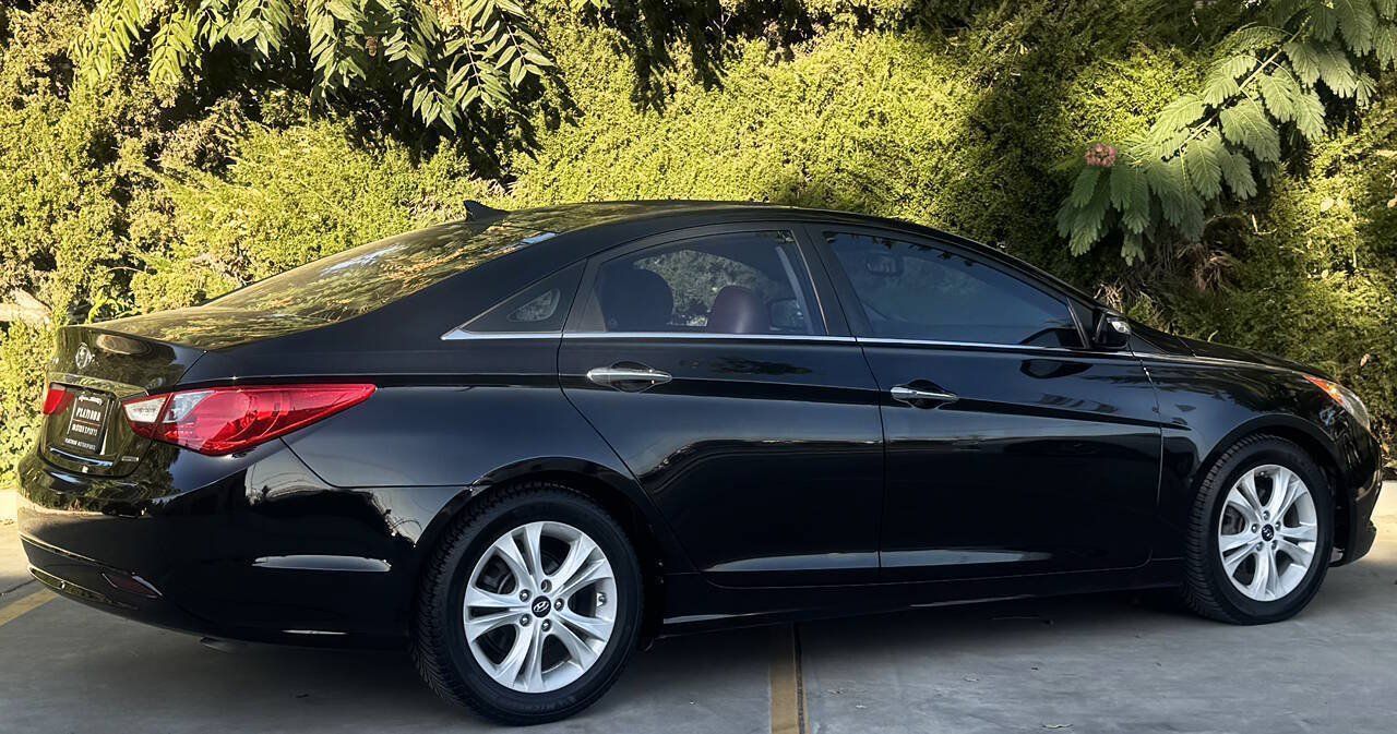 Used 2011 Hyundai Sonata Limited FWD image 4