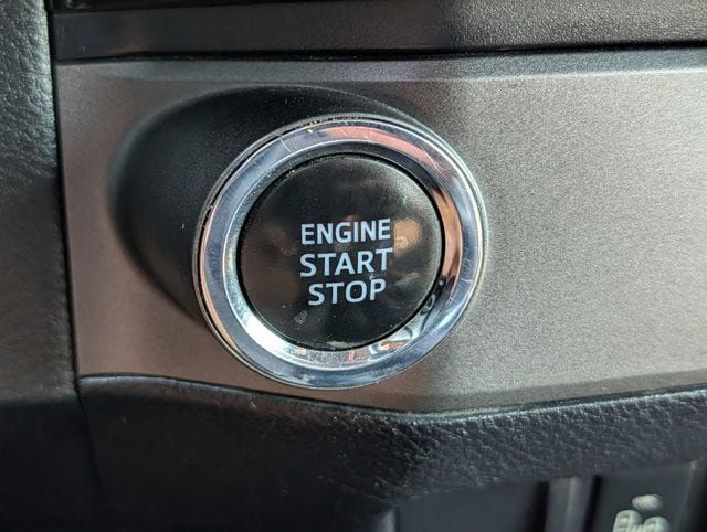 Used 2016 Toyota Tacoma TRD Sport w/ Premium & Technology Package RWD image 20