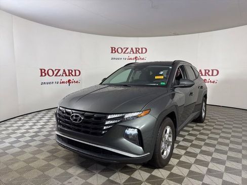 Used 2022 Hyundai Tucson SEL FWD image 4