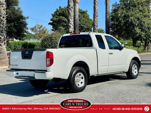 Used 2017 Nissan Frontier S image 6