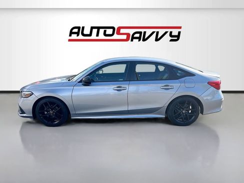 Used 2024 Honda Civic Sport image 4