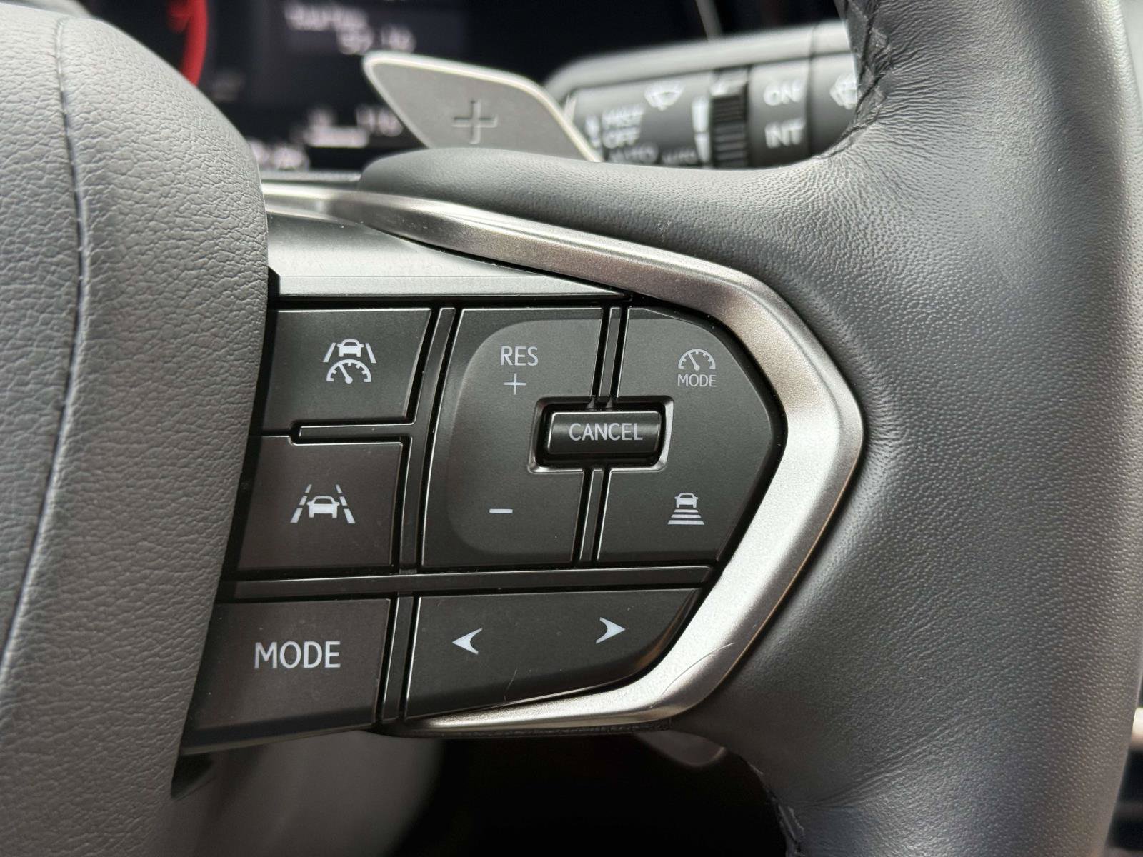 Used 2025 Lexus RX 350 AWD image 21