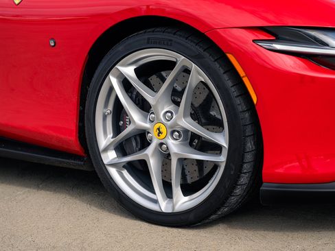 Used 2021 Ferrari Roma image 81