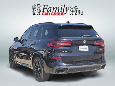 Used 2022 BMW X5 xDrive40i w/ M Sport Package AWD/4WD image 3