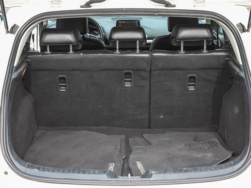 Used 2017 MAZDA MAZDA3 Touring image 30