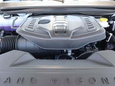 New 2026 Jeep Grand Wagoneer Limited AWD/4WD image 21