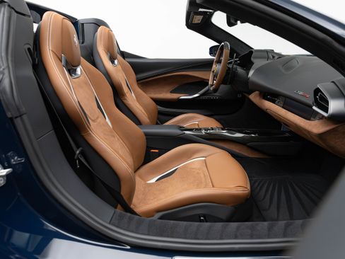 Certified 2025 Ferrari 296 GTS RWD image 35