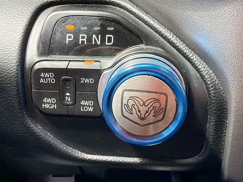 Used 2022 RAM 1500 Big Horn AWD/4WD image 18
