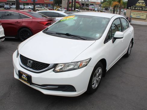 Used 2013 Honda Civic LX image 4