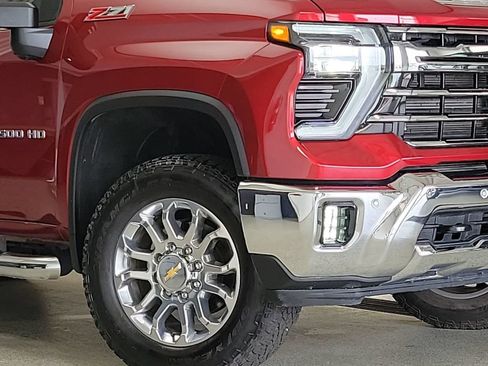 Certified 2025 Chevrolet Silverado 2500 LTZ w/ LTZ Convenience Package AWD/4WD image 2