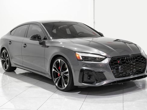 Used 2023 Audi S5 Prestige w/ Prestige Package image 3