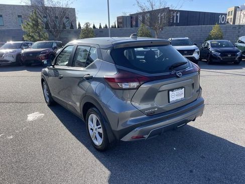 Certified 2025 Nissan Kicks Play S image 6