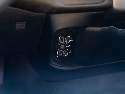 Used 2020 RAM 1500 Big Horn AWD/4WD image 26