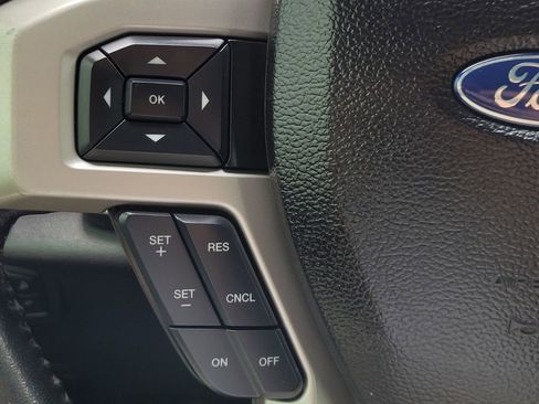 Used 2017 Ford F250 Lariat w/ Lariat Value Package image 18