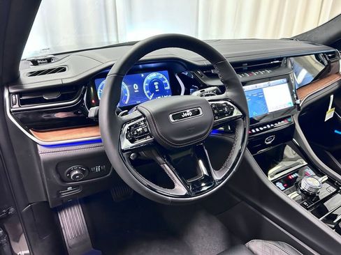 New 2026 Jeep Grand Cherokee L Summit AWD/4WD image 2