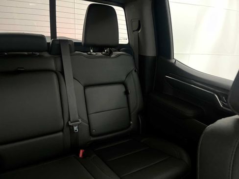 Used 2023 Chevrolet Silverado 1500 LTZ w/ LTZ Premium Package AWD/4WD image 14