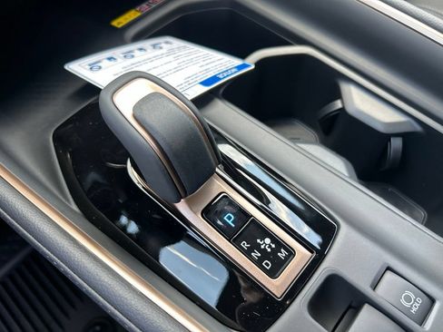 New 2026 Toyota Grand Highlander AWD Hybrid image 22