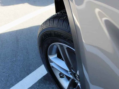 Used 2017 Hyundai Santa Fe Sport w/ 2.4L Value Package 06 image 35