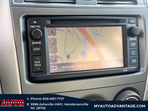 Used 2013 Toyota Corolla LE image 12