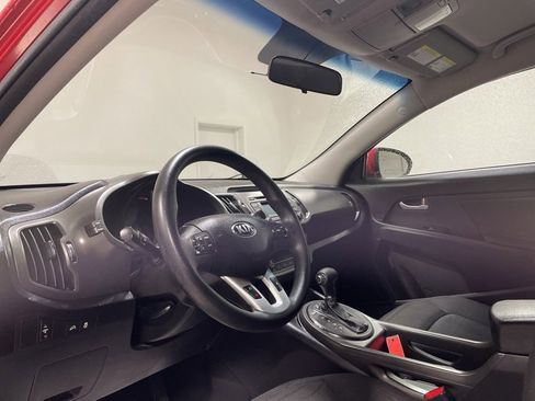 Used 2013 Kia Sportage LX image 18