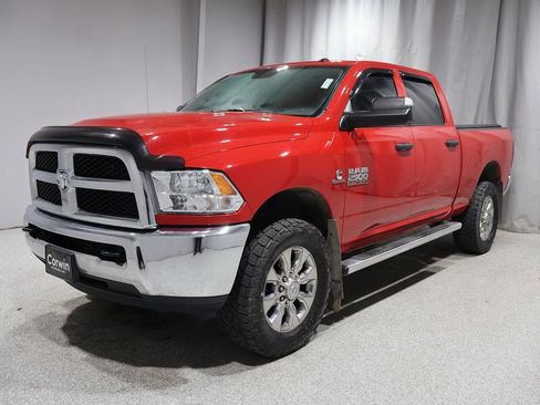 Used 2018 RAM 2500 Tradesman w/ Chrome Appearance Group image 7