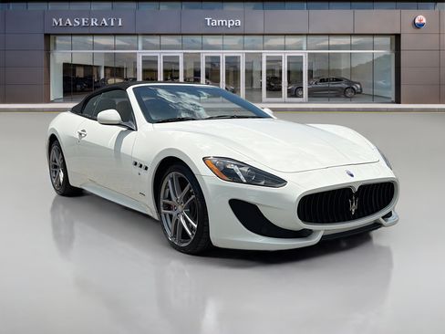 Used 2016 Maserati GranTurismo MC RWD image 1